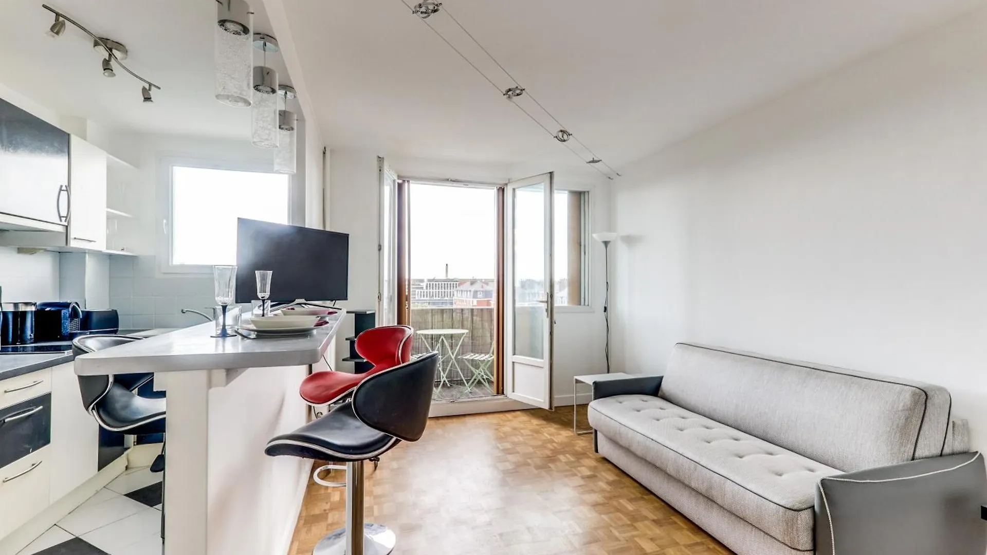Avec Balcon Vue Degagee Paris