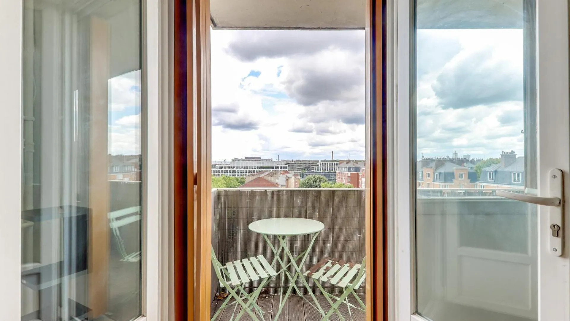 شقة Avec Balcon Vue Degagee باريس